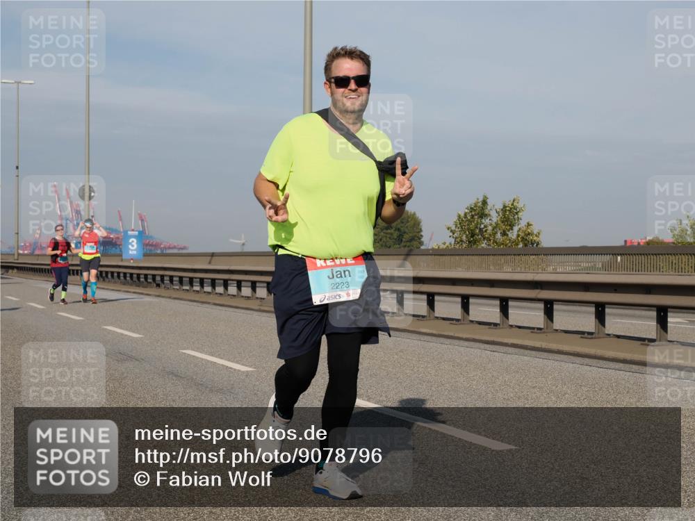 03.10.2025 - Köhlbrandbrückenlauf Fabian Wolf http://msf.ph/oto/9078796 03.10.2025 10:16:40 Position 3 2223 meine-sportfotos.de