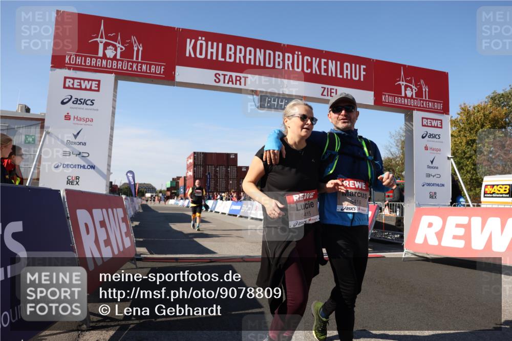 03.10.2025 - Köhlbrandbrückenlauf Lena Gebhardt http://msf.ph/oto/9078809 03.10.2025 13:44:11 Ziel 4906, 5415, 5416, 5445, 6010, 6011, 6550 meine-sportfotos.de