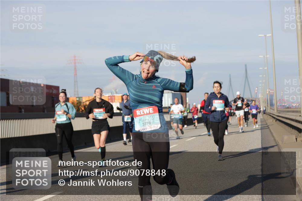 03.10.2025 - Köhlbrandbrückenlauf Jannik Wohlers http://msf.ph/oto/9078848 03.10.2025 09:53:08 Position 3 3778 meine-sportfotos.de