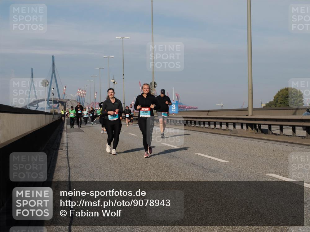 03.10.2025 - Köhlbrandbrückenlauf Fabian Wolf http://msf.ph/oto/9078943 03.10.2025 10:16:54 Position 3  meine-sportfotos.de
