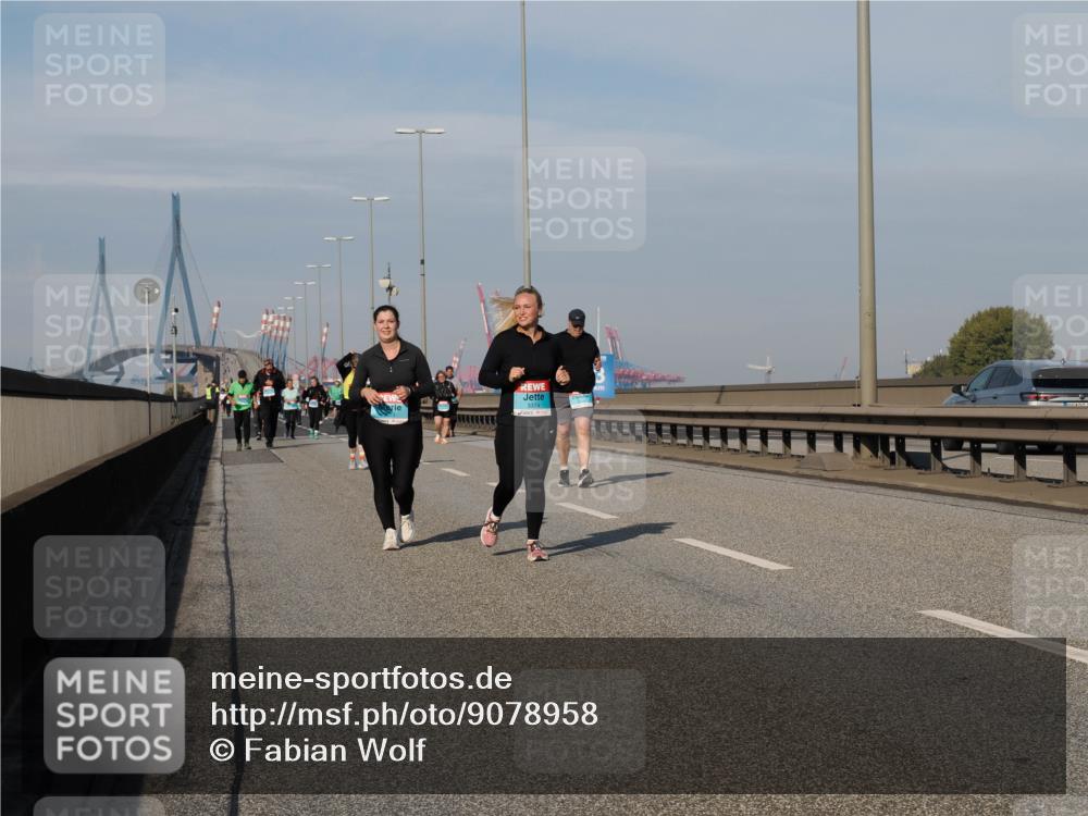 03.10.2025 - Köhlbrandbrückenlauf Fabian Wolf http://msf.ph/oto/9078958 03.10.2025 10:16:54 Position 3  meine-sportfotos.de