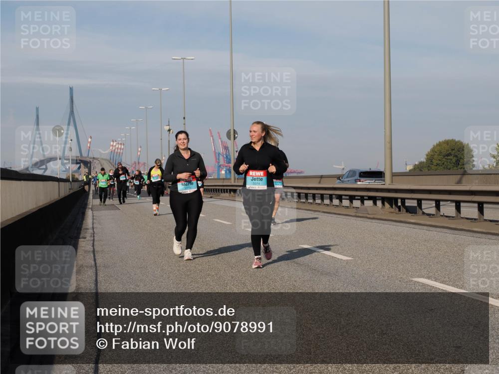 03.10.2025 - Köhlbrandbrückenlauf Fabian Wolf http://msf.ph/oto/9078991 03.10.2025 10:16:55 Position 3 3374 meine-sportfotos.de
