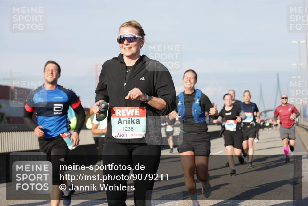 03.10.2025 - Köhlbrandbrückenlauf Jannik Wohlers http://msf.ph/oto/9079211 03.10.2025 09:53:19 Position 3 1238 meine-sportfotos.de