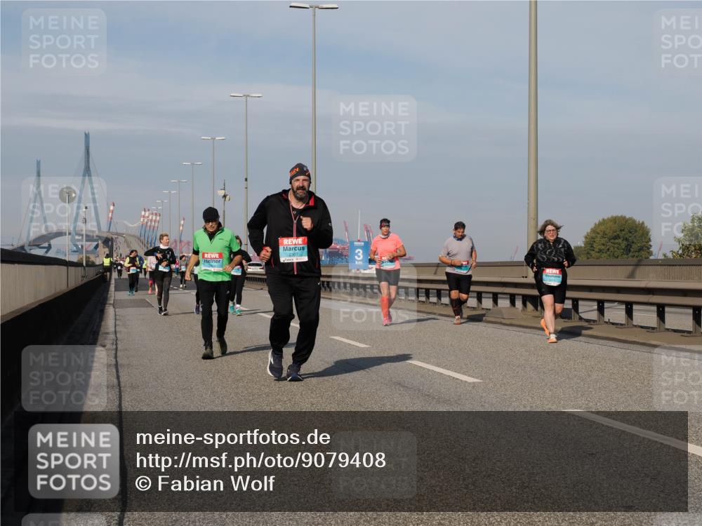 03.10.2025 - Köhlbrandbrückenlauf Fabian Wolf http://msf.ph/oto/9079408 03.10.2025 10:17:09 Position 3 2307, 2453 meine-sportfotos.de