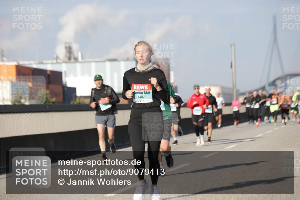 03.10.2025 - Köhlbrandbrückenlauf Jannik Wohlers http://msf.ph/oto/9079413 03.10.2025 09:53:25 Position 3 1407 meine-sportfotos.de