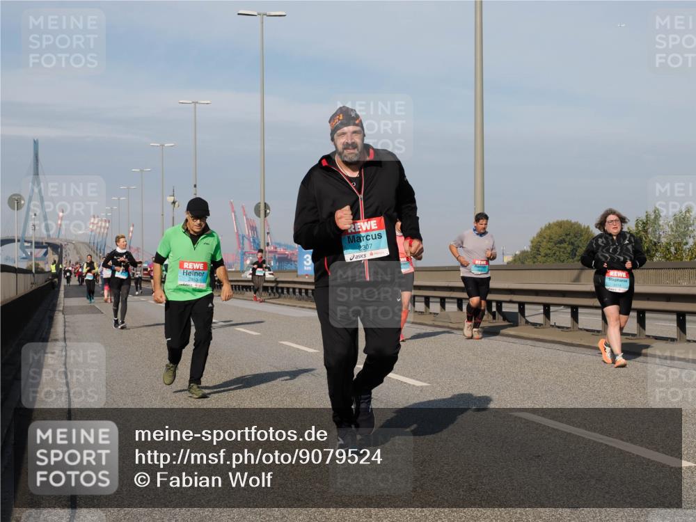 03.10.2025 - Köhlbrandbrückenlauf Fabian Wolf http://msf.ph/oto/9079524 03.10.2025 10:17:11 Position 3 2307, 3, 2453 meine-sportfotos.de