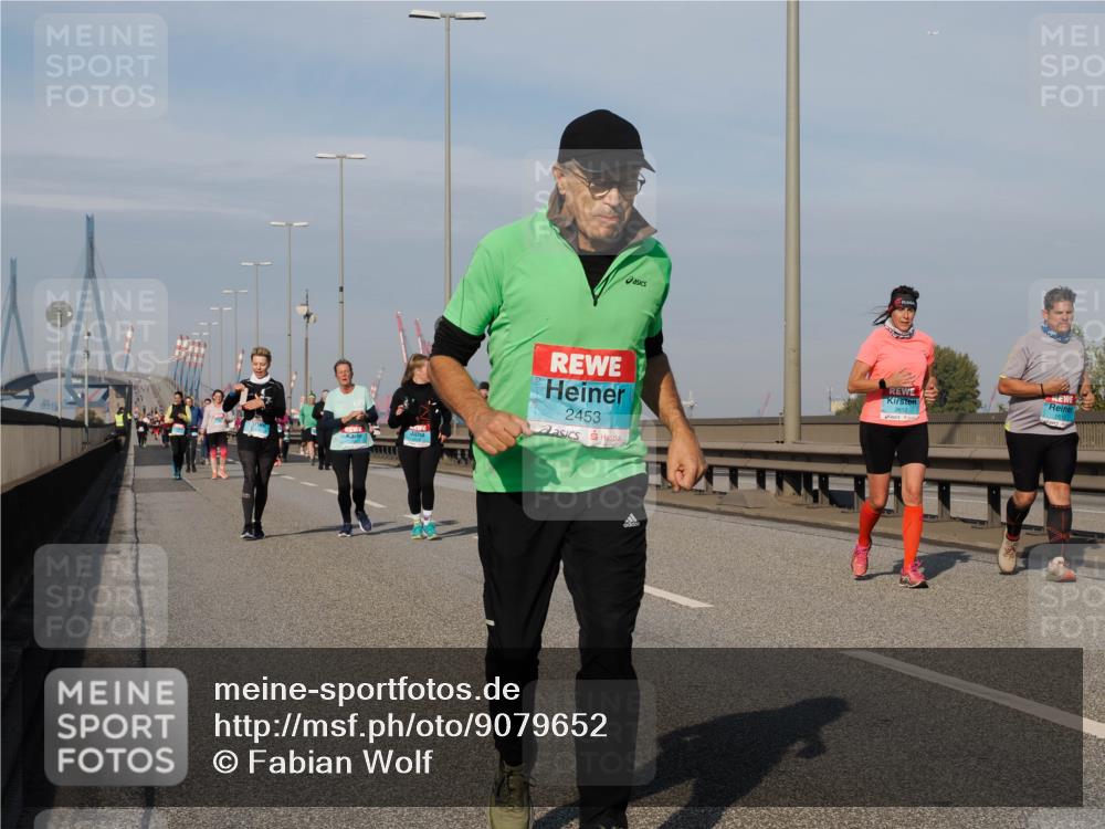 03.10.2025 - Köhlbrandbrückenlauf Fabian Wolf http://msf.ph/oto/9079652 03.10.2025 10:17:14 Position 3 2453, 2612 meine-sportfotos.de