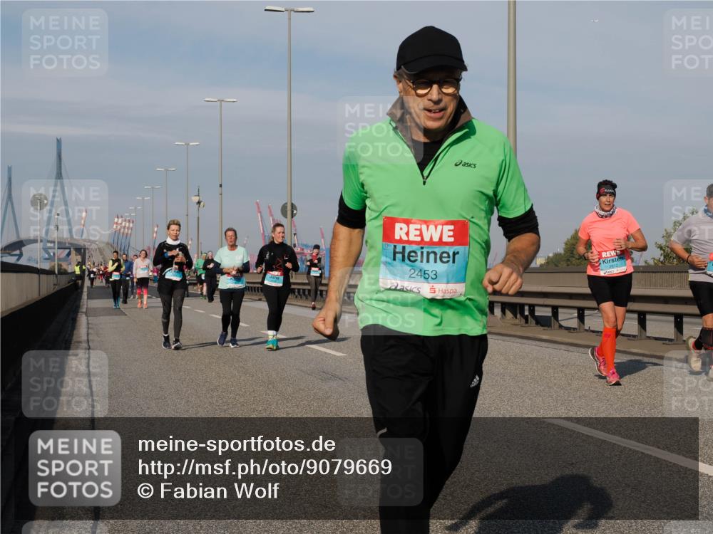 03.10.2025 - Köhlbrandbrückenlauf Fabian Wolf http://msf.ph/oto/9079669 03.10.2025 10:17:14 Position 3 2453, 2612 meine-sportfotos.de