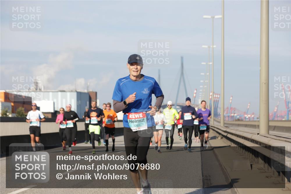 03.10.2025 - Köhlbrandbrückenlauf Jannik Wohlers http://msf.ph/oto/9079680 03.10.2025 09:53:38 Position 3 3261 meine-sportfotos.de