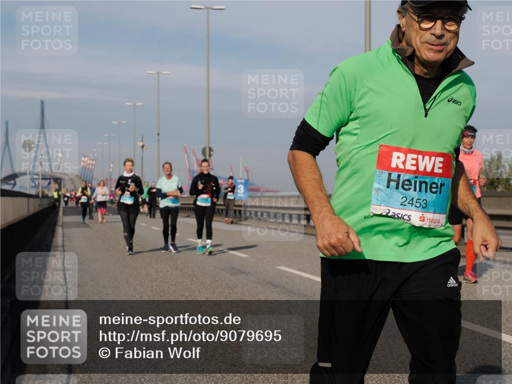 03.10.2025 - Köhlbrandbrückenlauf Fabian Wolf http://msf.ph/oto/9079695 03.10.2025 10:17:14 Position 3 2453 meine-sportfotos.de