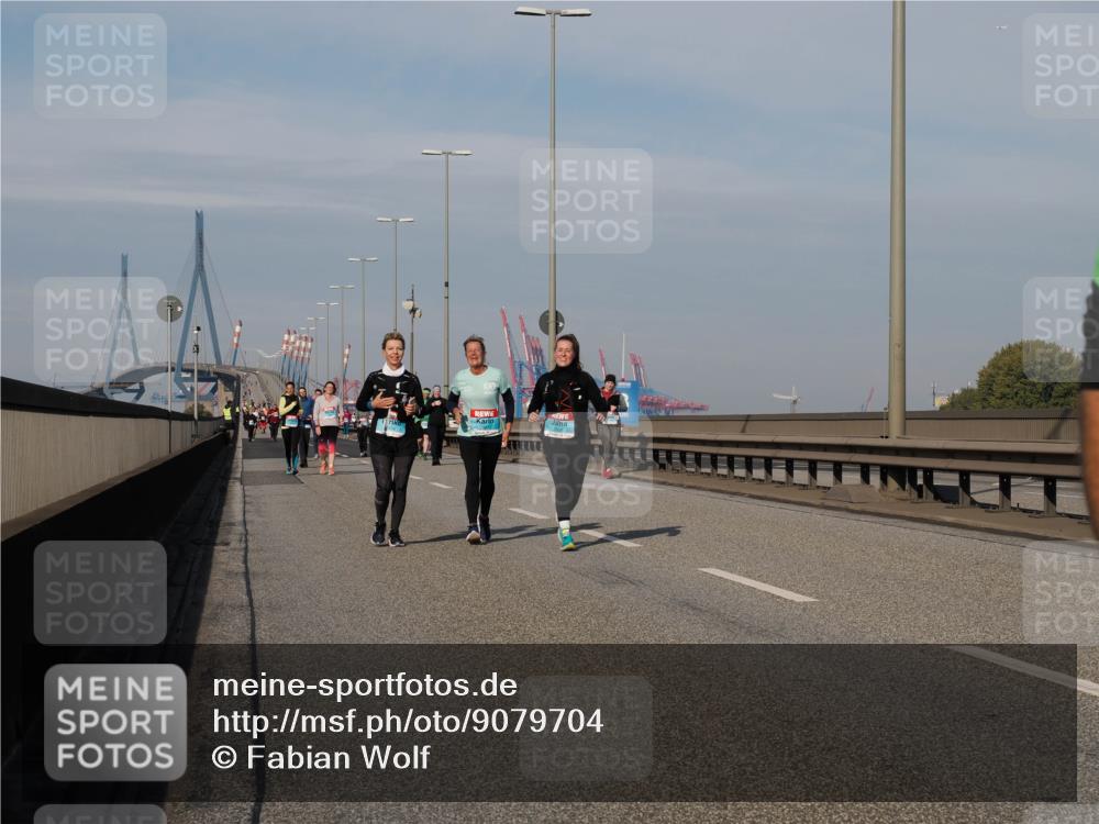03.10.2025 - Köhlbrandbrückenlauf Fabian Wolf http://msf.ph/oto/9079704 03.10.2025 10:17:15 Position 3  meine-sportfotos.de
