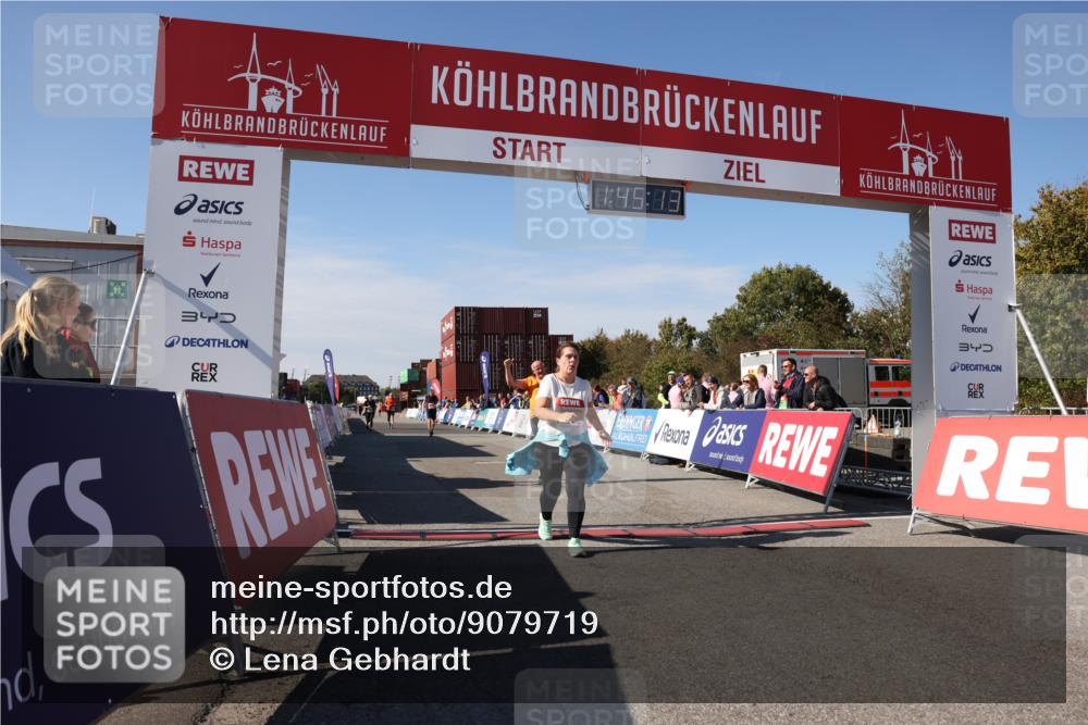 03.10.2025 - Köhlbrandbrückenlauf Lena Gebhardt http://msf.ph/oto/9079719 03.10.2025 13:45:13 Ziel 5015, 6264 meine-sportfotos.de