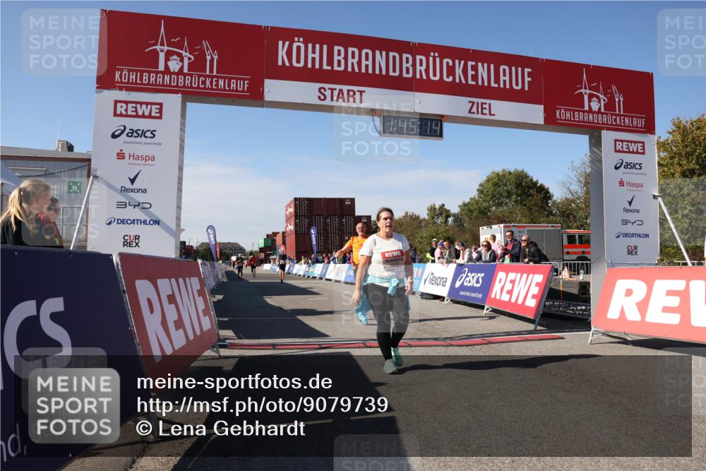 03.10.2025 - Köhlbrandbrückenlauf Lena Gebhardt http://msf.ph/oto/9079739 03.10.2025 13:45:14 Ziel 5015, 6264 meine-sportfotos.de