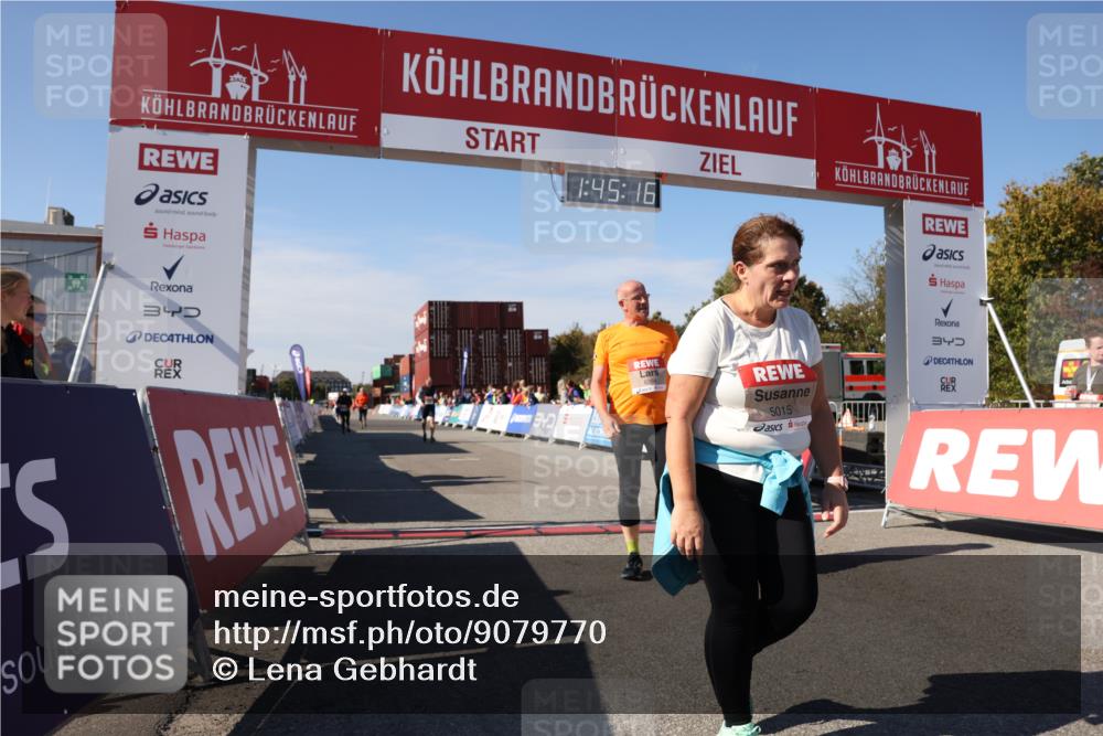 03.10.2025 - Köhlbrandbrückenlauf Lena Gebhardt http://msf.ph/oto/9079770 03.10.2025 13:45:16 Ziel 5015, 6264, 6695 meine-sportfotos.de
