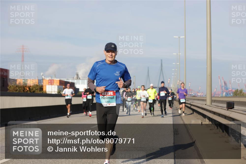 03.10.2025 - Köhlbrandbrückenlauf Jannik Wohlers http://msf.ph/oto/9079771 03.10.2025 09:53:39 Position 3 3261 meine-sportfotos.de