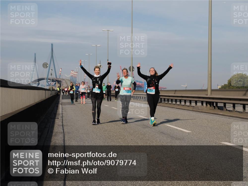 03.10.2025 - Köhlbrandbrückenlauf Fabian Wolf http://msf.ph/oto/9079774 03.10.2025 10:17:16 Position 3  meine-sportfotos.de
