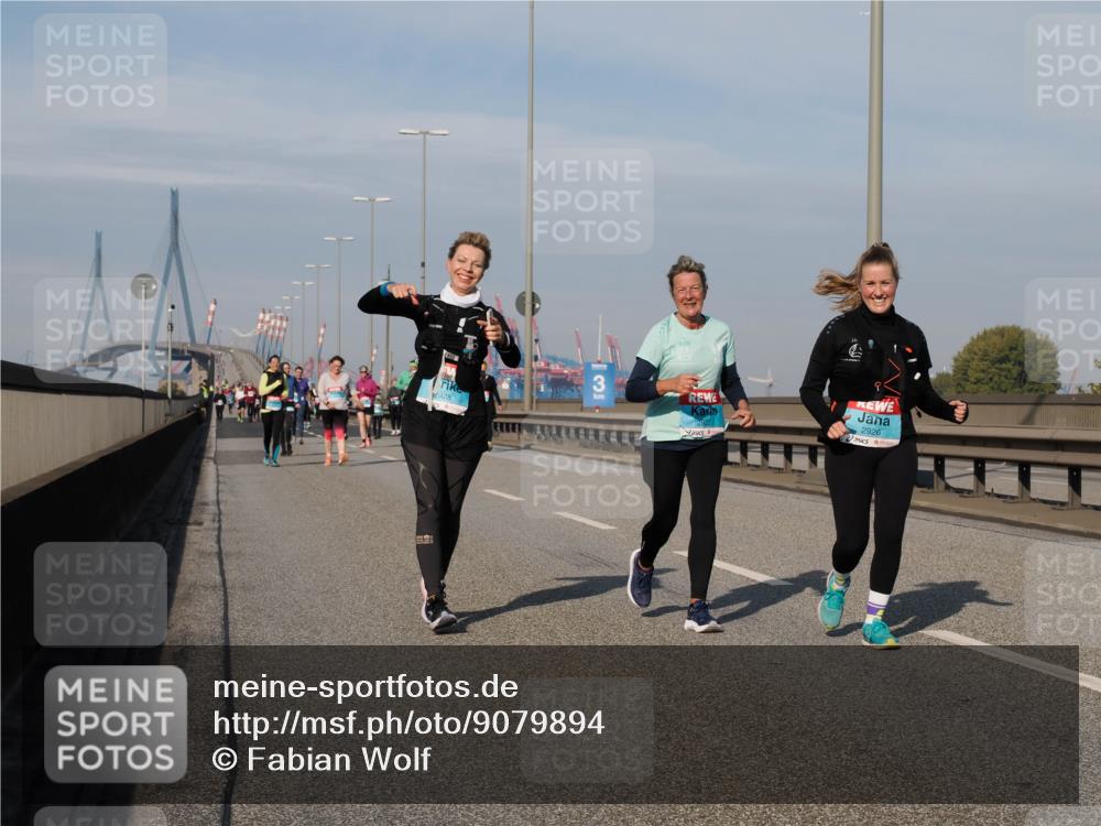 03.10.2025 - Köhlbrandbrückenlauf Fabian Wolf http://msf.ph/oto/9079894 03.10.2025 10:17:19 Position 3 2928, 3, 2926 meine-sportfotos.de
