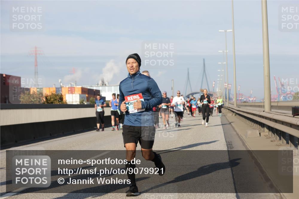 03.10.2025 - Köhlbrandbrückenlauf Jannik Wohlers http://msf.ph/oto/9079921 03.10.2025 10:01:43 Position 3  meine-sportfotos.de