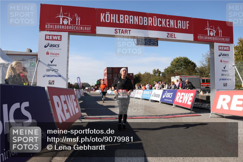 03.10.2025 - Köhlbrandbrückenlauf Lena Gebhardt http://msf.ph/oto/9079981 03.10.2025 13:45:25 Ziel 5223, 5600, 5999, 6695 meine-sportfotos.de