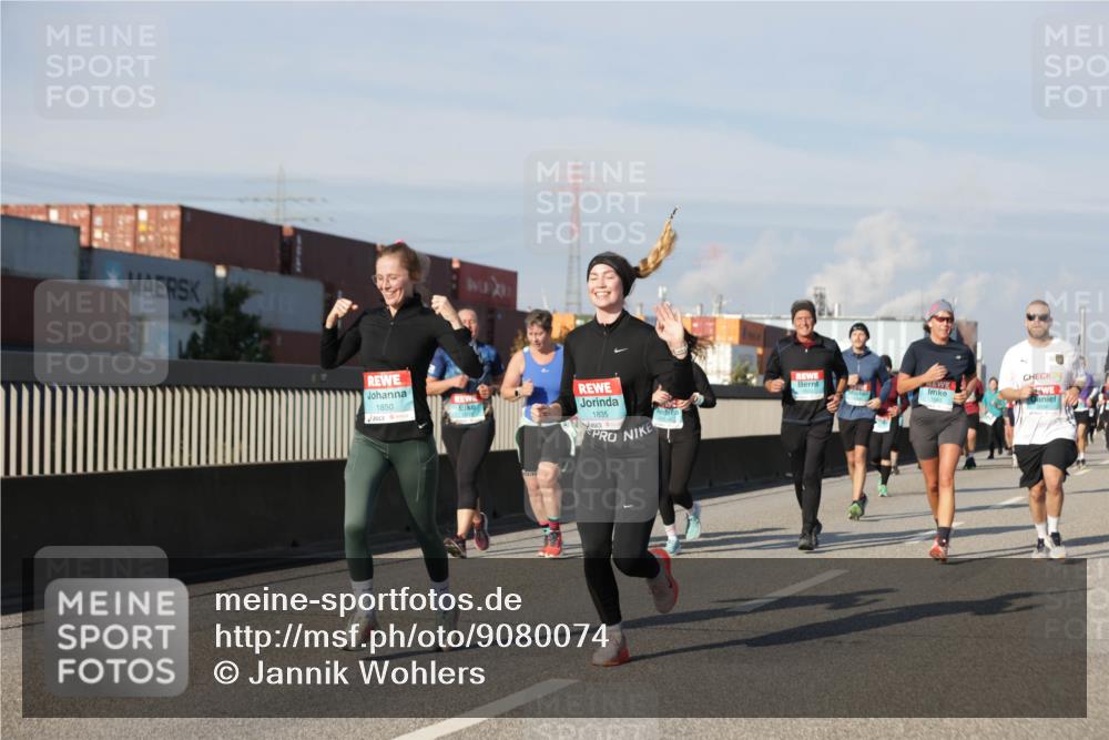 03.10.2025 - Köhlbrandbrückenlauf Jannik Wohlers http://msf.ph/oto/9080074 03.10.2025 10:01:47 Position 3 1850, 1835, 24 meine-sportfotos.de