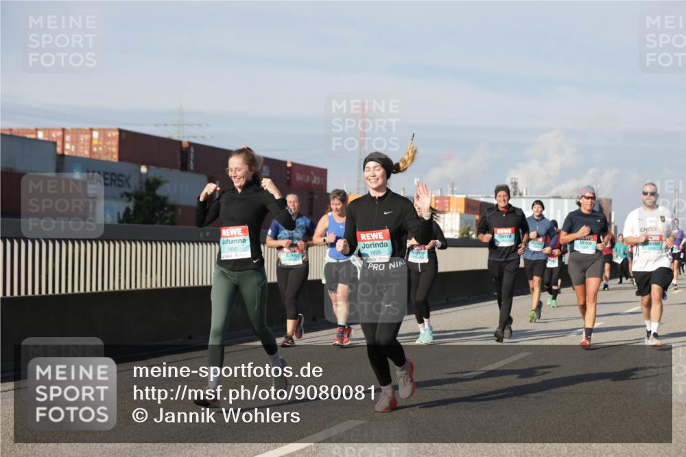03.10.2025 - Köhlbrandbrückenlauf Jannik Wohlers http://msf.ph/oto/9080081 03.10.2025 10:01:47 Position 3 1850, 1835, 24 meine-sportfotos.de