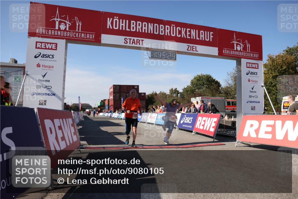 03.10.2025 - Köhlbrandbrückenlauf Lena Gebhardt http://msf.ph/oto/9080105 03.10.2025 13:45:29 Ziel 5223, 5600, 5999, 6695 meine-sportfotos.de