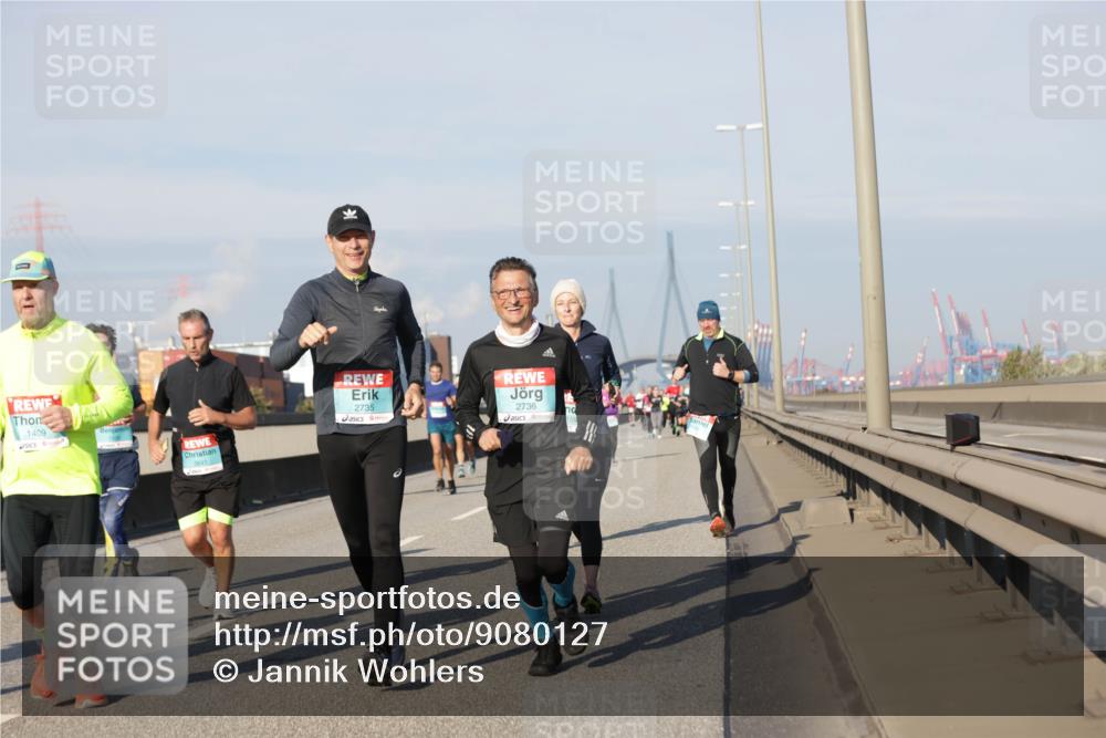 03.10.2025 - Köhlbrandbrückenlauf Jannik Wohlers http://msf.ph/oto/9080127 03.10.2025 09:53:48 Position 3 1409, 2735, 2736 meine-sportfotos.de