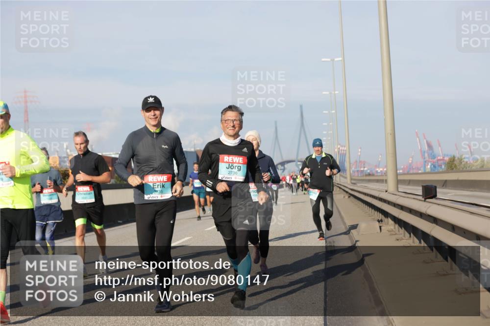 03.10.2025 - Köhlbrandbrückenlauf Jannik Wohlers http://msf.ph/oto/9080147 03.10.2025 09:53:48 Position 3 2735, 2736 meine-sportfotos.de