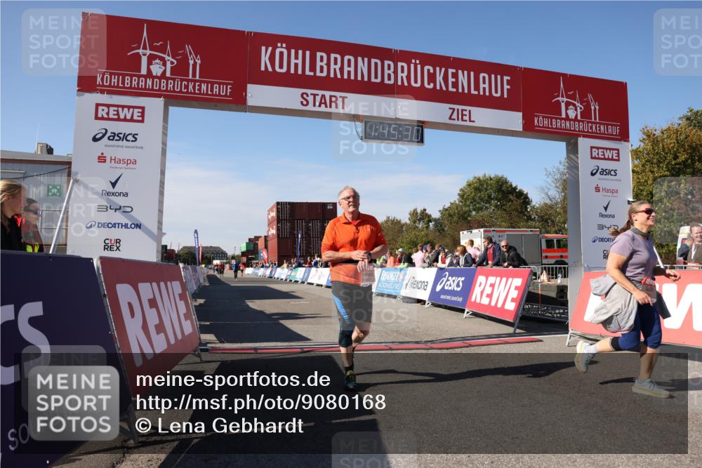 03.10.2025 - Köhlbrandbrückenlauf Lena Gebhardt http://msf.ph/oto/9080168 03.10.2025 13:45:30 Ziel 5223, 5600, 5999, 6695 meine-sportfotos.de