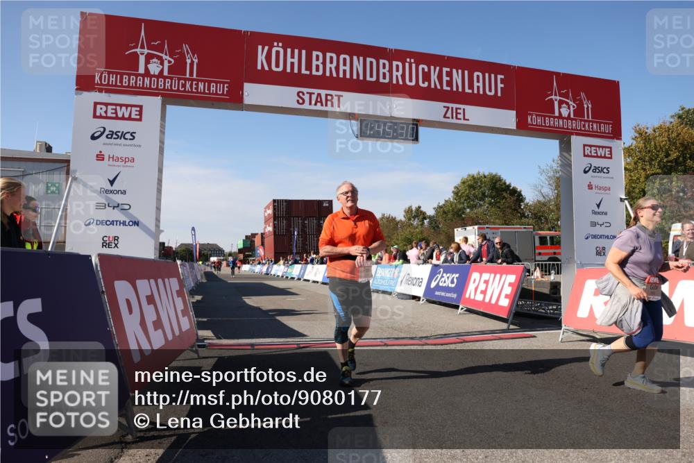 03.10.2025 - Köhlbrandbrückenlauf Lena Gebhardt http://msf.ph/oto/9080177 03.10.2025 13:45:31 Ziel 5223, 5600, 5999, 6695 meine-sportfotos.de
