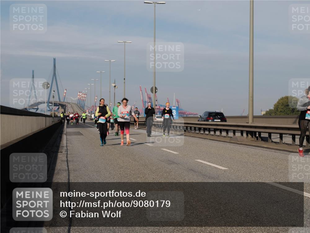 03.10.2025 - Köhlbrandbrückenlauf Fabian Wolf http://msf.ph/oto/9080179 03.10.2025 10:17:26 Position 3  meine-sportfotos.de