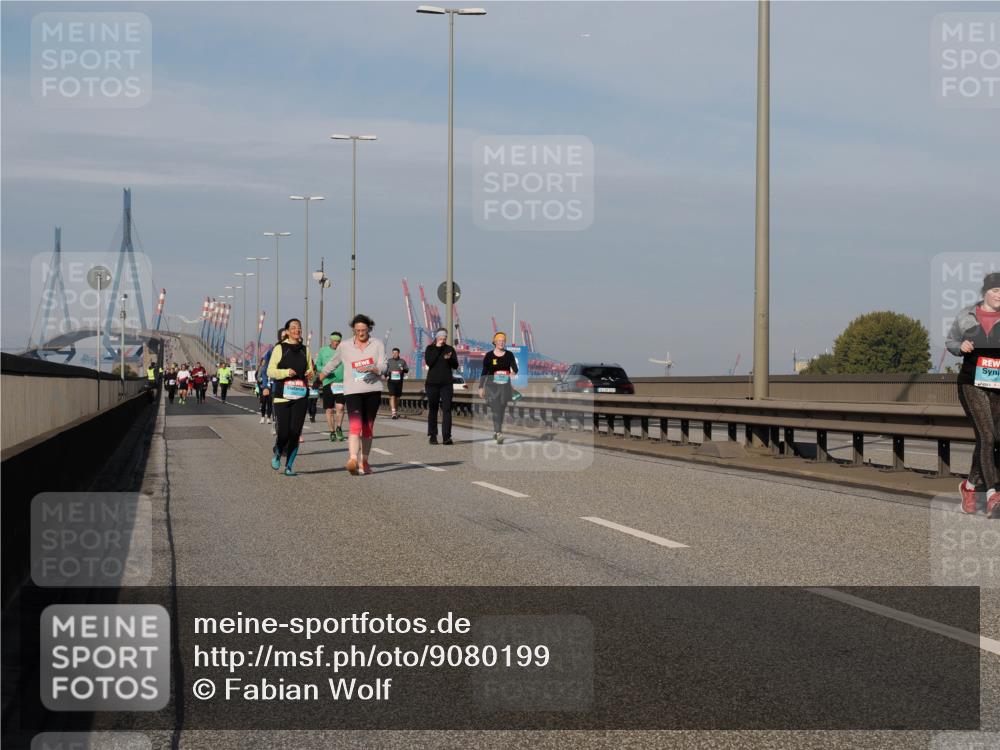03.10.2025 - Köhlbrandbrückenlauf Fabian Wolf http://msf.ph/oto/9080199 03.10.2025 10:17:26 Position 3  meine-sportfotos.de