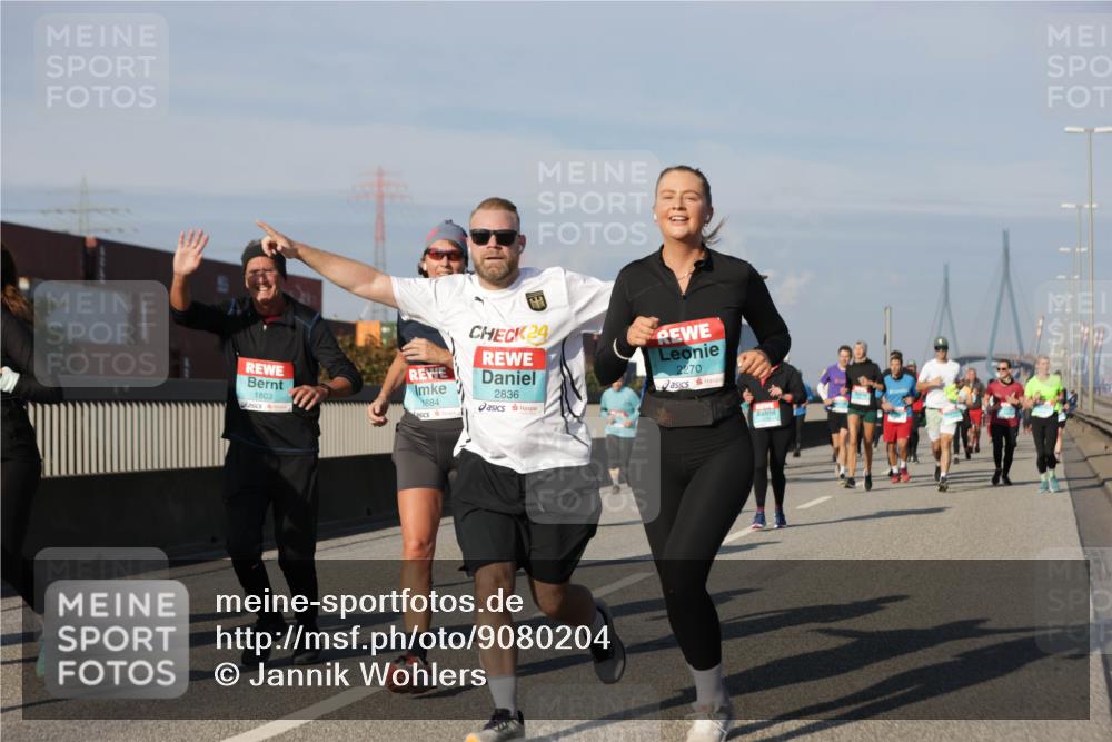 03.10.2025 - Köhlbrandbrückenlauf Jannik Wohlers http://msf.ph/oto/9080204 03.10.2025 10:01:50 Position 3 1803, 884, 24, 2836, 2270 meine-sportfotos.de