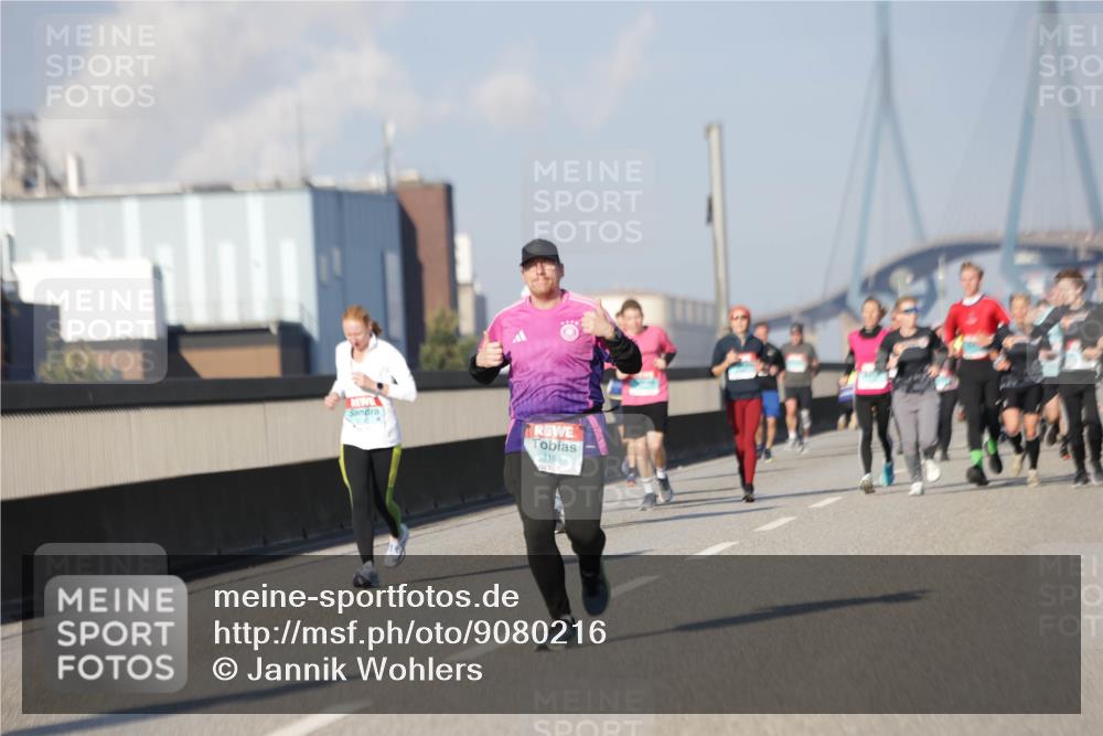 03.10.2025 - Köhlbrandbrückenlauf Jannik Wohlers http://msf.ph/oto/9080216 03.10.2025 09:53:55 Position 3 1188 meine-sportfotos.de