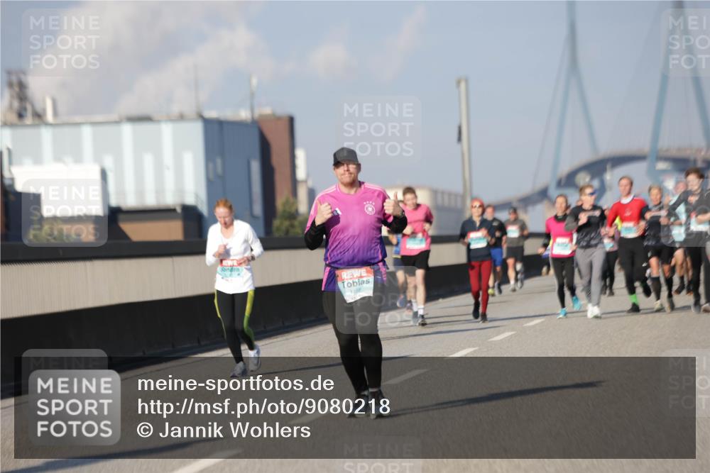 03.10.2025 - Köhlbrandbrückenlauf Jannik Wohlers http://msf.ph/oto/9080218 03.10.2025 09:53:55 Position 3 1188 meine-sportfotos.de
