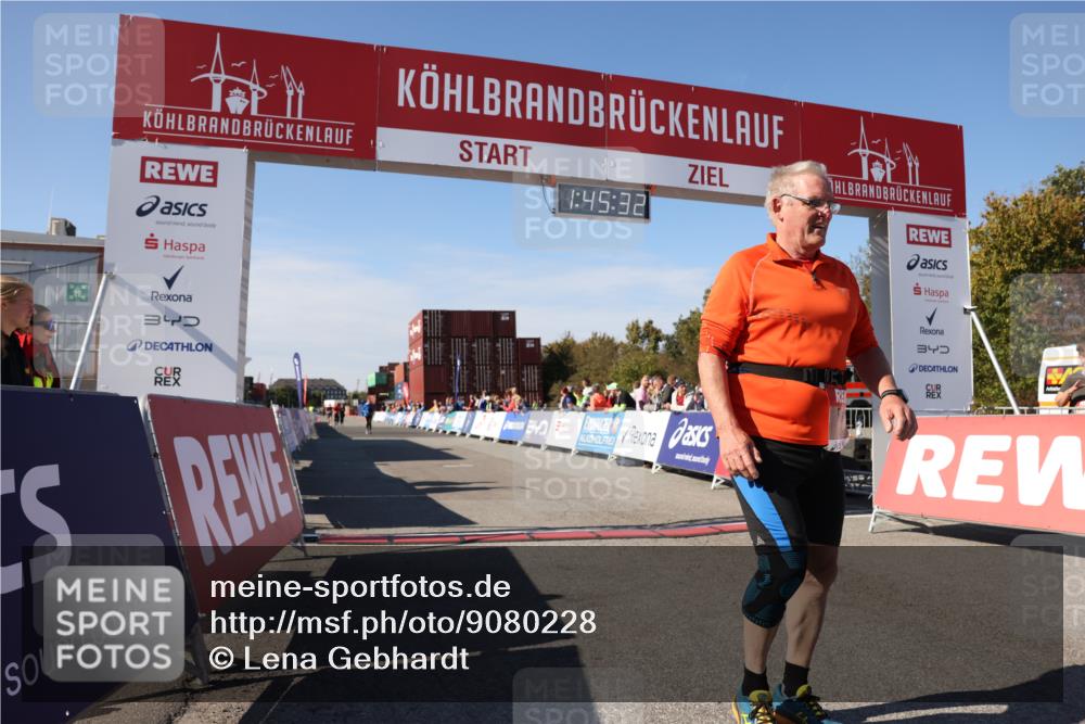 03.10.2025 - Köhlbrandbrückenlauf Lena Gebhardt http://msf.ph/oto/9080228 03.10.2025 13:45:32 Ziel 5223, 5600, 5999 meine-sportfotos.de