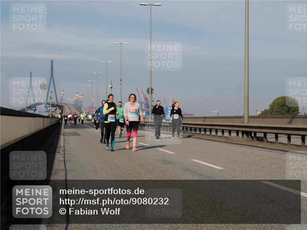 03.10.2025 - Köhlbrandbrückenlauf Fabian Wolf http://msf.ph/oto/9080232 03.10.2025 10:17:28 Position 3  meine-sportfotos.de