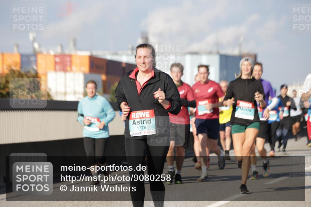 03.10.2025 - Köhlbrandbrückenlauf Jannik Wohlers http://msf.ph/oto/9080258 03.10.2025 10:01:52 Position 3 1778 meine-sportfotos.de