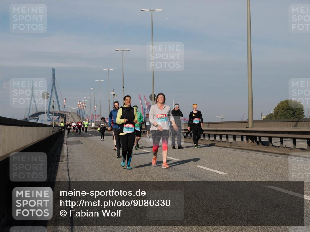 03.10.2025 - Köhlbrandbrückenlauf Fabian Wolf http://msf.ph/oto/9080330 03.10.2025 10:17:30 Position 3 2199 meine-sportfotos.de