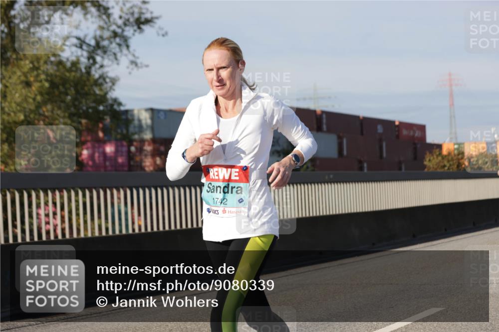 03.10.2025 - Köhlbrandbrückenlauf Jannik Wohlers http://msf.ph/oto/9080339 03.10.2025 09:54:03 Position 3 1742 meine-sportfotos.de