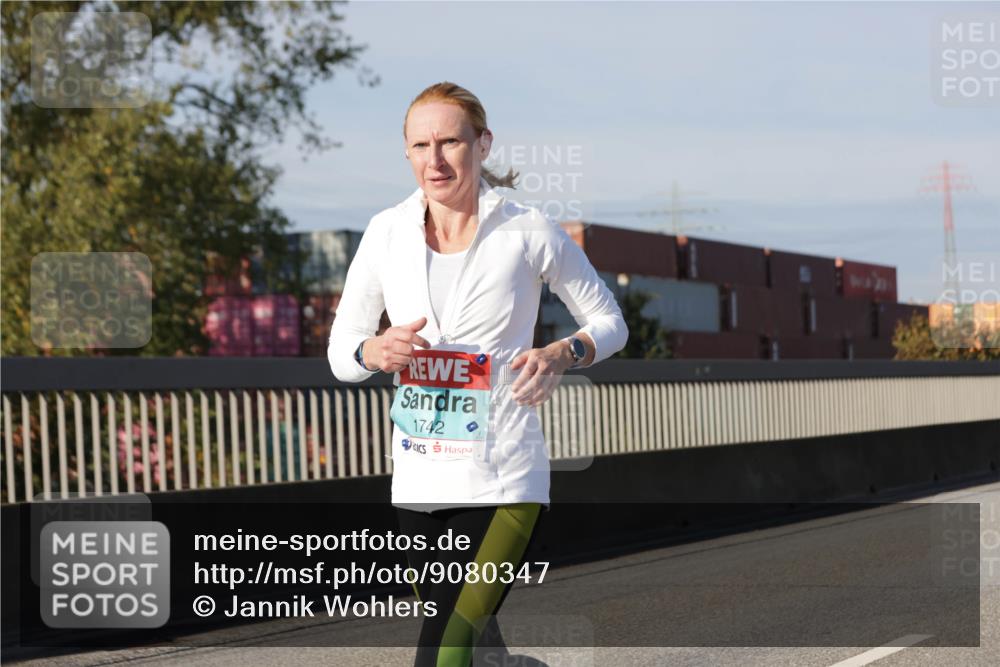 03.10.2025 - Köhlbrandbrückenlauf Jannik Wohlers http://msf.ph/oto/9080347 03.10.2025 09:54:04 Position 3 1742 meine-sportfotos.de