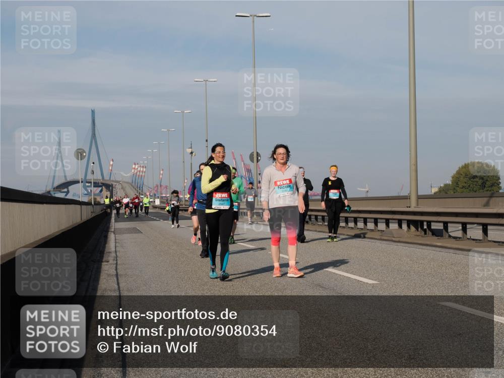 03.10.2025 - Köhlbrandbrückenlauf Fabian Wolf http://msf.ph/oto/9080354 03.10.2025 10:17:31 Position 3 2547, 2199 meine-sportfotos.de