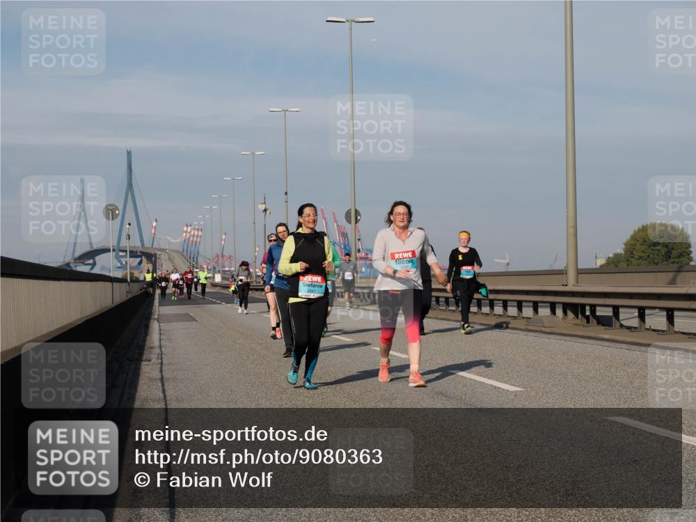 03.10.2025 - Köhlbrandbrückenlauf Fabian Wolf http://msf.ph/oto/9080363 03.10.2025 10:17:31 Position 3 2547, 2199 meine-sportfotos.de