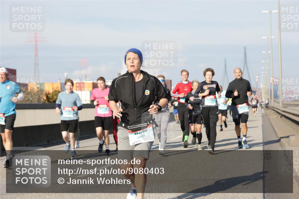 03.10.2025 - Köhlbrandbrückenlauf Jannik Wohlers http://msf.ph/oto/9080403 03.10.2025 09:54:05 Position 3 3493 meine-sportfotos.de
