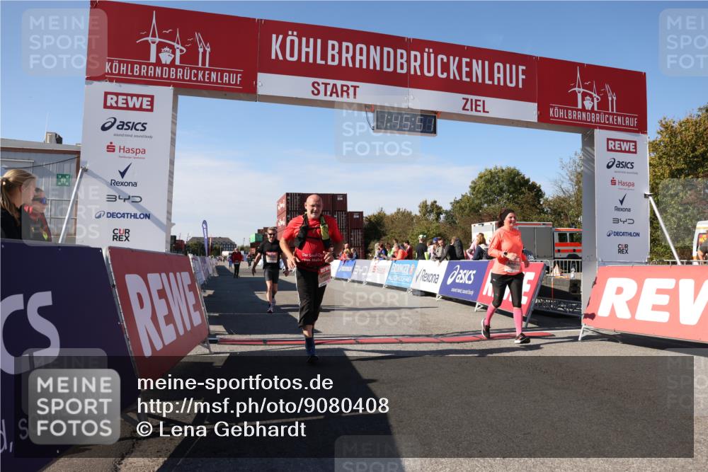 03.10.2025 - Köhlbrandbrückenlauf Lena Gebhardt http://msf.ph/oto/9080408 03.10.2025 13:45:52 Ziel 5184, 5375, 5376, 5860, 6029 meine-sportfotos.de
