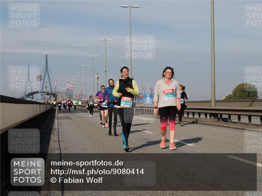 03.10.2025 - Köhlbrandbrückenlauf Fabian Wolf http://msf.ph/oto/9080414 03.10.2025 10:17:32 Position 3 2547, 3, 3, 2199 meine-sportfotos.de