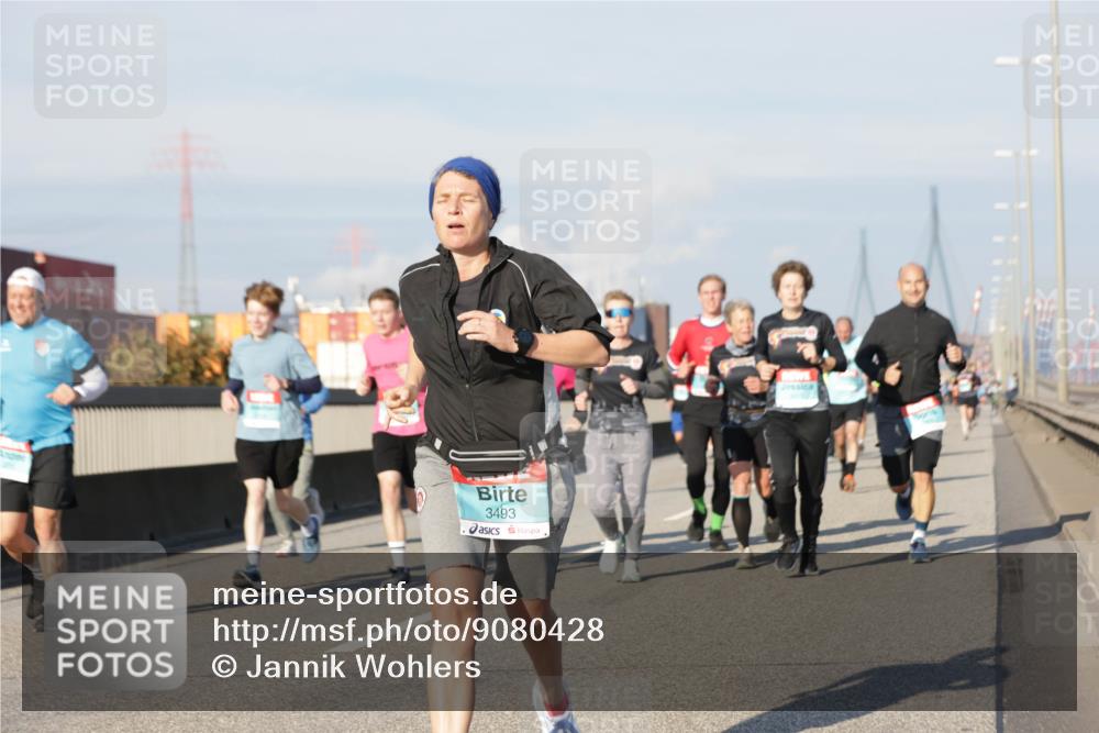 03.10.2025 - Köhlbrandbrückenlauf Jannik Wohlers http://msf.ph/oto/9080428 03.10.2025 09:54:05 Position 3 3493 meine-sportfotos.de