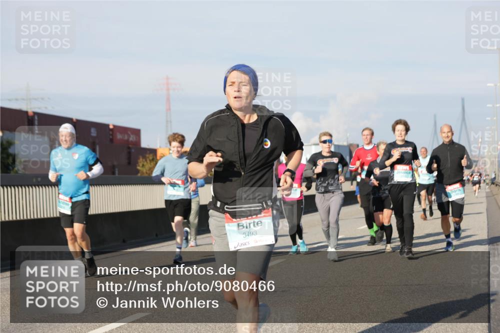 03.10.2025 - Köhlbrandbrückenlauf Jannik Wohlers http://msf.ph/oto/9080466 03.10.2025 09:54:06 Position 3 3493 meine-sportfotos.de