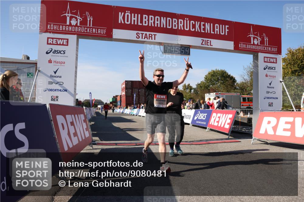 03.10.2025 - Köhlbrandbrückenlauf Lena Gebhardt http://msf.ph/oto/9080481 03.10.2025 13:45:54 Ziel 5184, 5327, 5375, 5376, 5860, 6029 meine-sportfotos.de