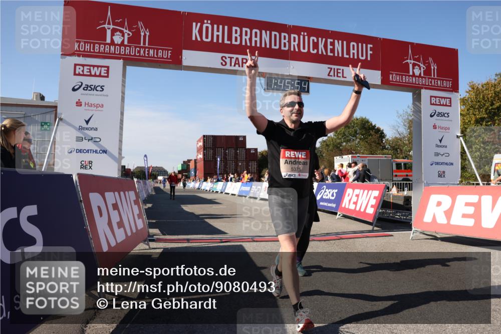 03.10.2025 - Köhlbrandbrückenlauf Lena Gebhardt http://msf.ph/oto/9080493 03.10.2025 13:45:54 Ziel 5184, 5327, 5375, 5376, 5860, 6029 meine-sportfotos.de